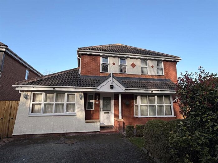 4 Bedroom Detached House For Sale In Lindisfarne Avenue, Stanney Oaks, Ellesmere Port, CH65