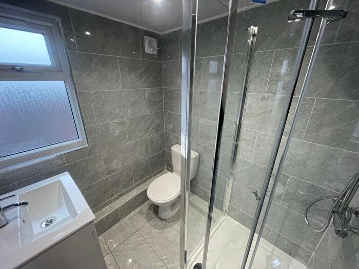 5 Bedroom House To Rent In Admiral Street, Liverpool, L8