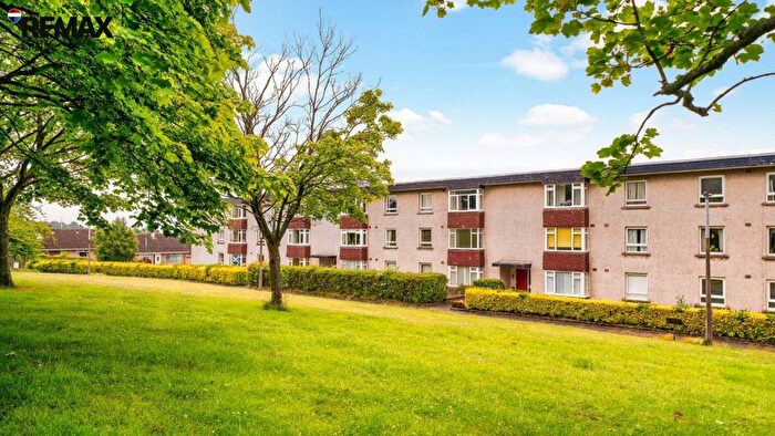 2 Bedroom Flat For Sale In Drum Brae Walk, Edinburgh, EH4