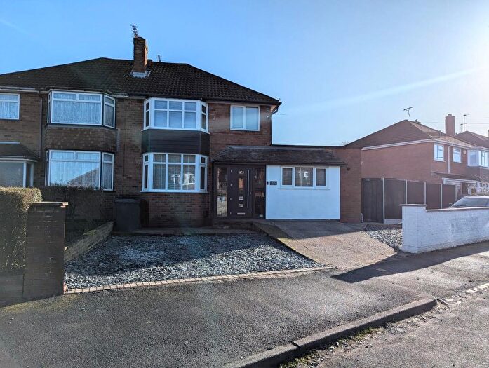 3 Bedroom Semi-Detached House For Sale In Wombourne Park, Wombourne, Wolverhampton, WV5