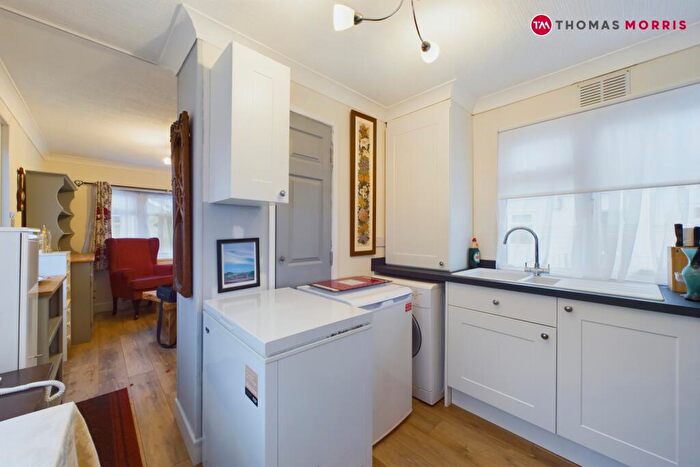 2 Bedroom Detached House For Sale In Brook Way, St. Ives, Cambridgeshire, PE27