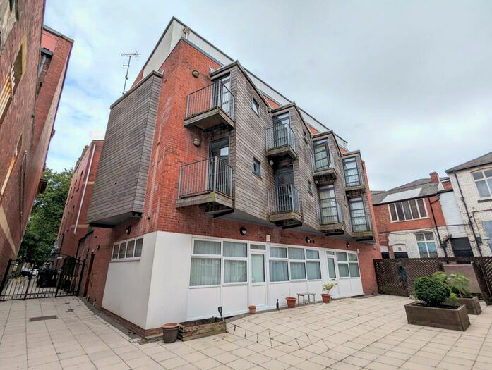 Studio To Rent In The Courtyard, Lord Street, Southport, PR8