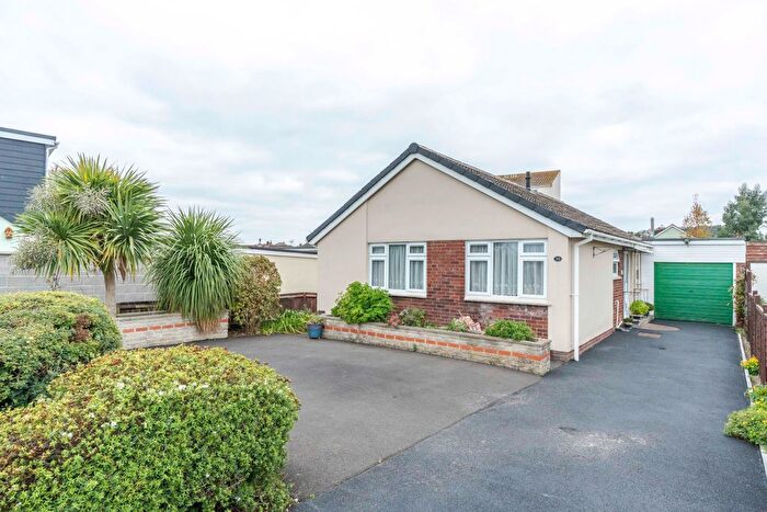 2 Bedroom Bungalow For Sale In Garsdale Road, Weston-Super-Mare, BS22