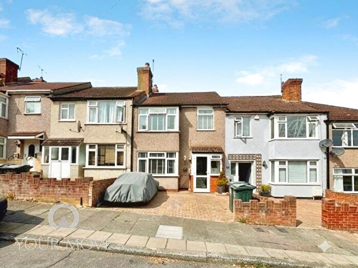 3 Bedroom Terraced House For Sale In Winifred Road, Dartford, Kent, DA1