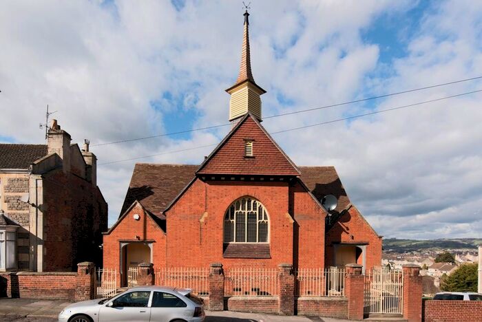 2 Bedroom Flat To Rent In The Spire, Bath, BA2