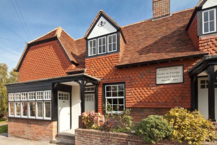 3 Bedroom Character Property To Rent In North Star, East Ilsley, RG20