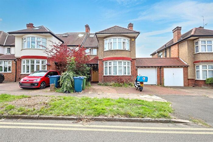 4 Bedroom Semi-Detached House For Sale In Courtfield Avenue, Harrow-On-The-Hill, Harrow, HA1