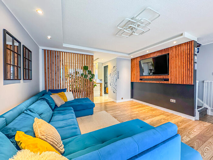 2 Bedroom End Of Terrace House For Sale In Aureole Walk, Newmarket, Suffolk, CB8