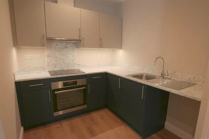 1 Bedroom Apartment To Rent In 2 Parliament Street, Norton, Malton, YO17