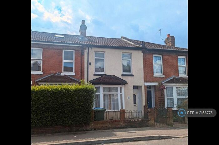 3 Bedroom Terraced House To Rent In Dyer Road, Southampton, SO15