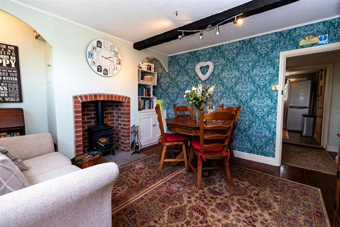 2 Bedroom Cottage For Sale In Front Street, Tealby, LN8