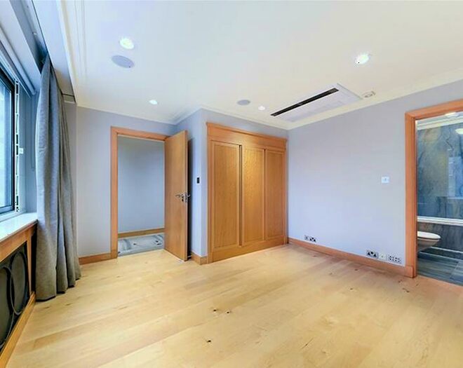 3 Bedroom Apartment To Rent In Imperial Court, St John's Wood, London, NW8