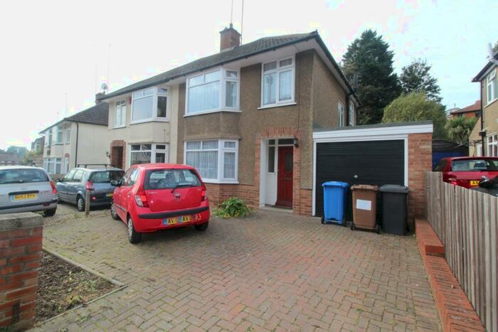 3 Bedroom Semi-Detached House To Rent In Tuddenham Avenue, Ipswich, Suffolk, IP4