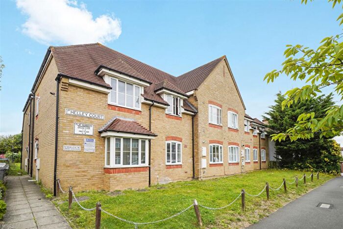1 Bedroom Flat To Rent In Eton Avenue, Wembley, HA0