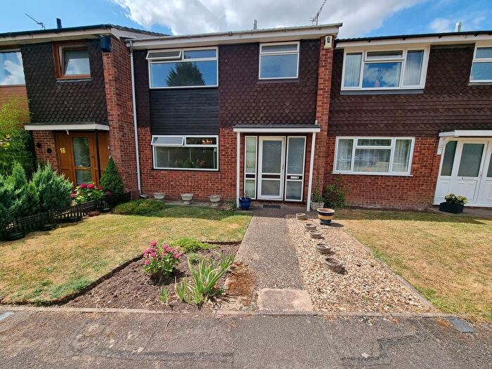 3 Bedroom Town House For Sale In The Meads, Western Park, Leicester, LE3