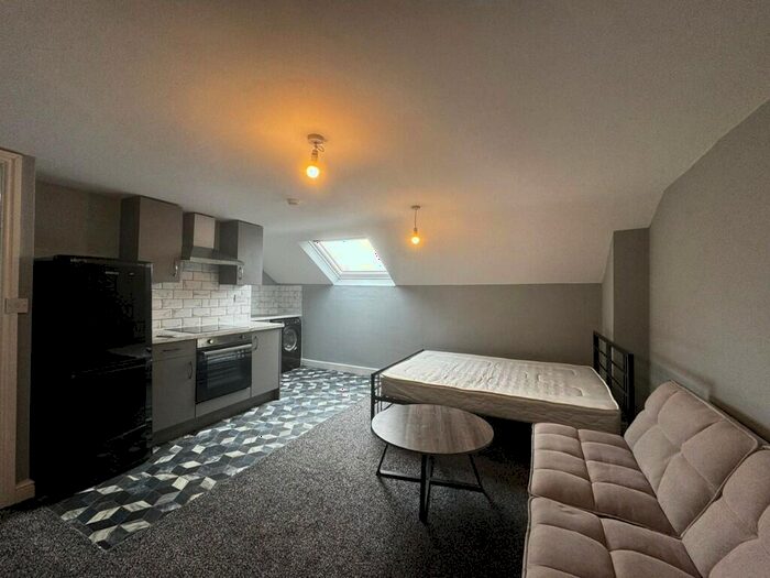 Studio To Rent In St. Thomas Road, Derby, Derbyshire, DE23