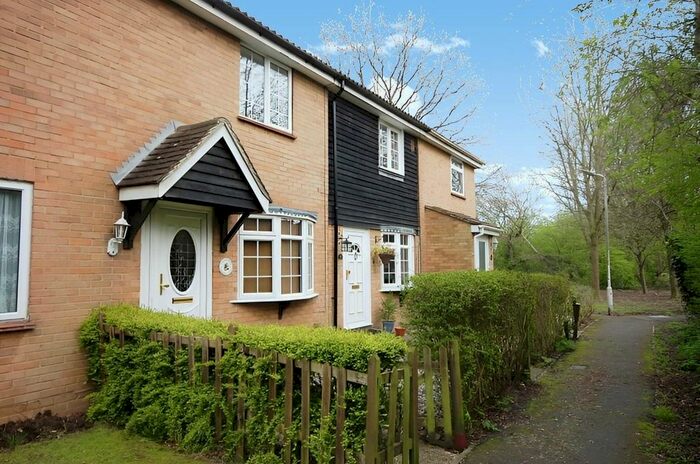 2 Bedroom Terraced House To Rent In Fraser Close, Basildon, SS15