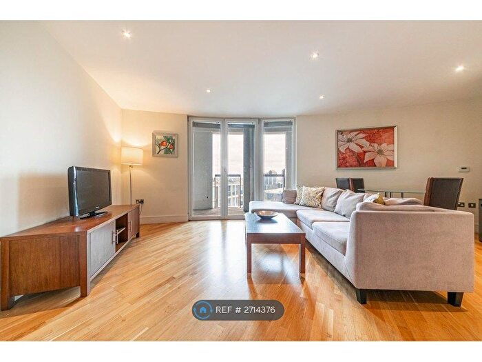 1 Bedroom Flat To Rent In Trinity Tower, London, E14