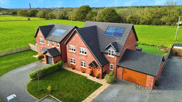 5 Bedroom Detached House For Sale In Old Paddock Gardens, Higher Walton, Preston, Lancashire, PR5