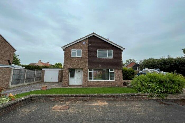 4 Bedroom Property To Rent In Smiths Close, Nottingham, NG12