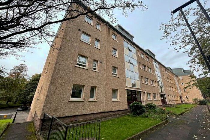 1 Bedroom Flat To Rent In Oban Court, Glasgow, G20