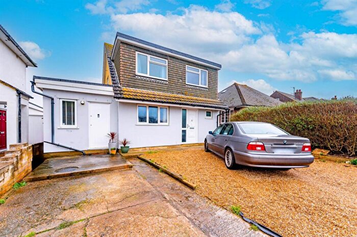 5 Bedroom Detached House For Sale In South Coast Road, Peacehaven, BN10