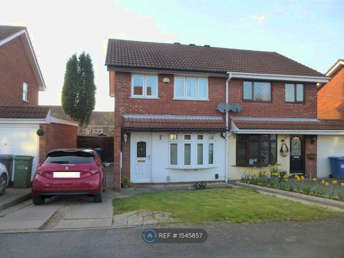 3 Bedroom Semi-Detached House To Rent In Sandpiper, Wilnecote, Tamworth, B77