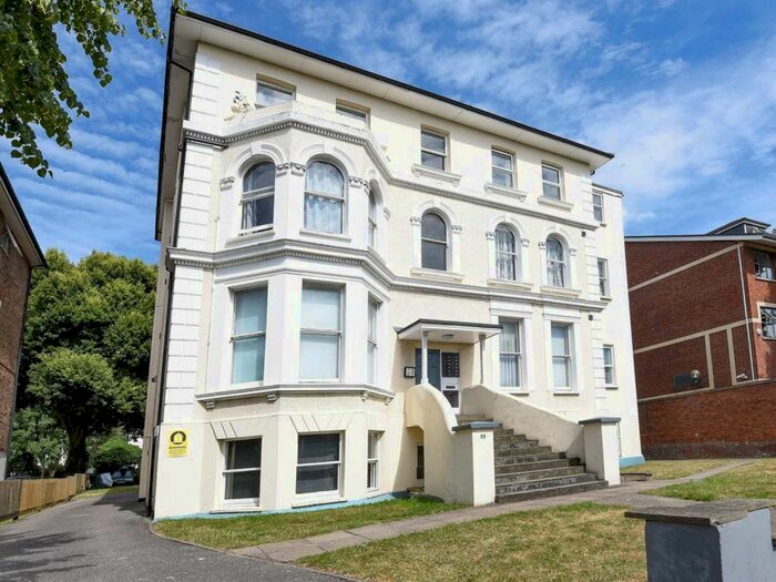 1 Bedroom Flat To Rent In Surbiton Road, Kingston Upon Thames, KT1