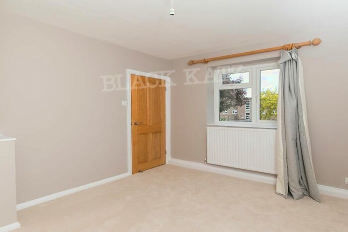 1 Bedroom Flat To Rent In Muswell Hill, London, N10