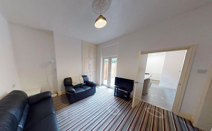 4 Bedroom Terraced House To Rent In Sefton Road, Birmingham, B16