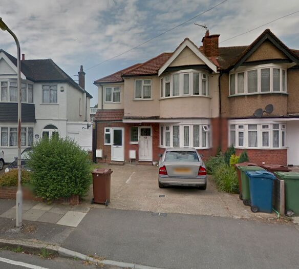 4 Bedroom Semi-Detached House To Rent In Lynton Road, Harrow, HA2