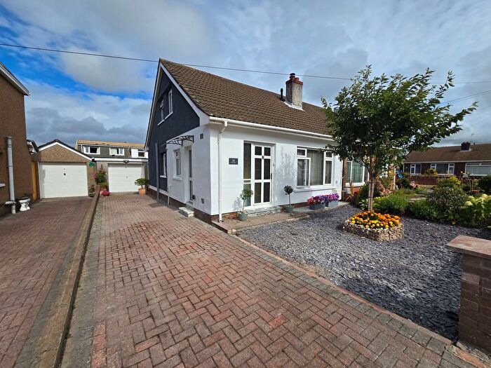 4 Bedroom Bungalow For Sale In Heol Croesty, Pencoed, CF35