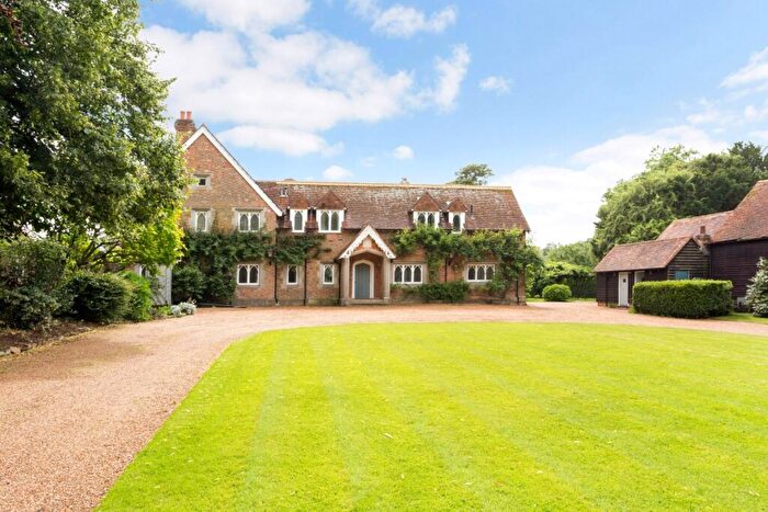 6 Bedroom Detached House To Rent In Doomsday Lane Horsham, RH13