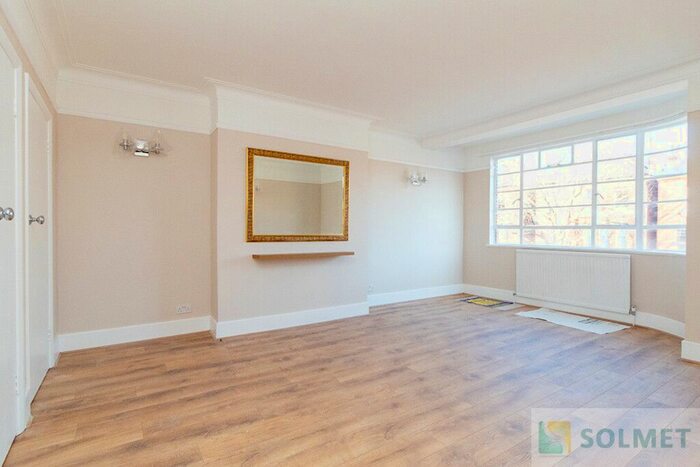 3 Bedroom Flat To Rent In Winslow Court, Fordwych Road, London, NW2