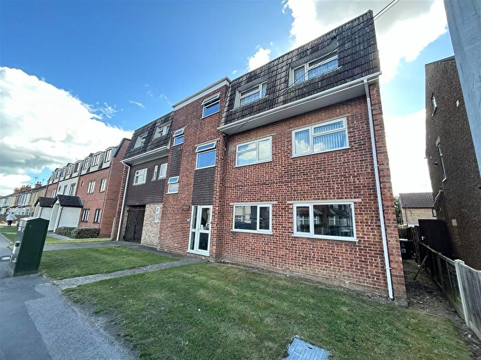 2 Bedroom Flat To Rent In St. Osyth Road, Clacton-On-Sea, CO15