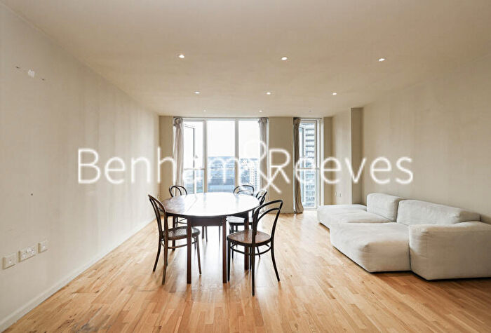 1 Bedroom Apartment To Rent In Millharbour, Canary Wharf, E14