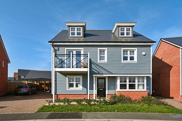 5 Bedroom Detached House For Sale In Whinchat Close, Finberry, TN25