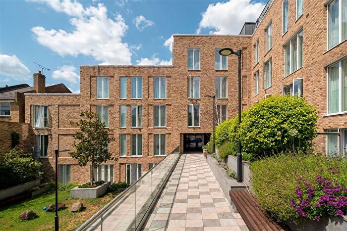 1 Bedroom Flat To Rent In Sinclair Road, Olympia, W14
