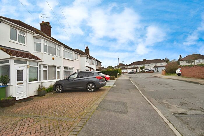 1 Bedroom Semi-Detached House To Rent In Porthkerry Avenue, Welling, DA16