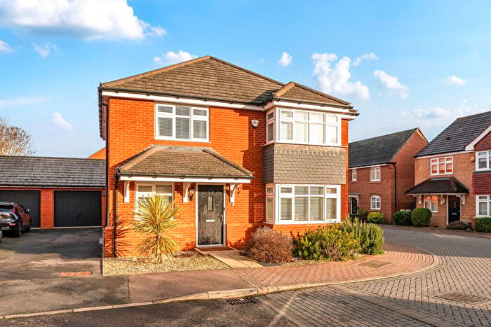 4 Bedroom Detached House For Sale In Redwing Croft, Lower Stondon, Henlow, SG16