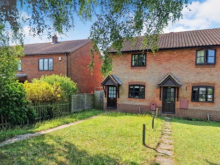 3 Bedroom Terraced House To Rent In Wiggenhall St Germans, PE34