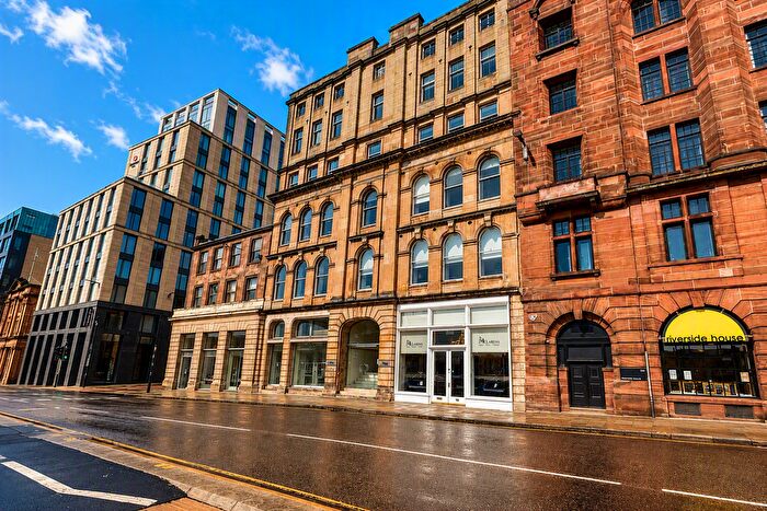 2 Bedroom Flat To Rent In Clyde Street, Glasgow, G1