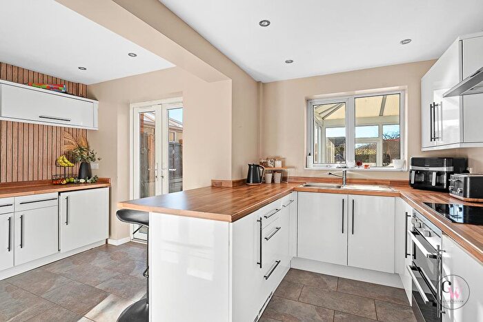 4 Bedroom Detached House For Sale In Gleneagles Drive, Winsford, CW7