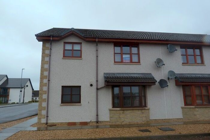 2 Bedroom Flat To Rent In Thornhill Drive, Elgin, IV30