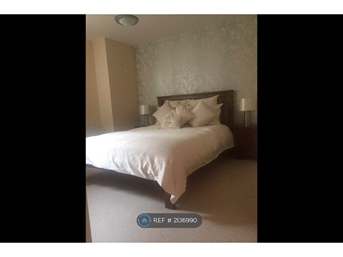 3 Bedroom Flat To Rent In Waterfront Gait, Edinburgh, EH5