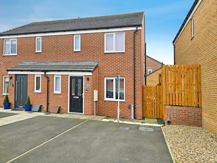 3 Bedroom Semi Detached House For Sale In Bardney Court, Cramlington, NE23