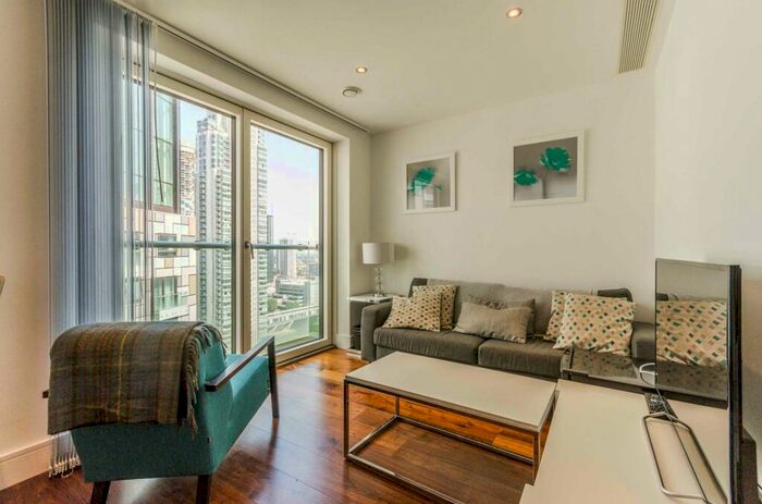 Studio To Rent In Duckman Tower, Canary Wharf, London, E14