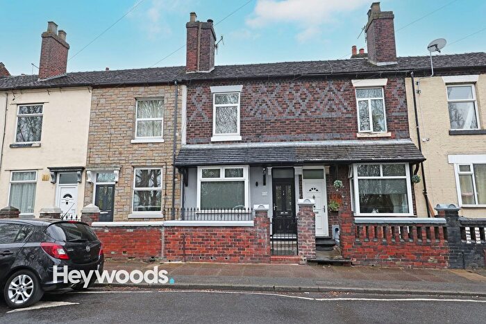 3 Bedroom Terraced House For Sale In Manor Street, Fenton, Stoke On Trent, ST4