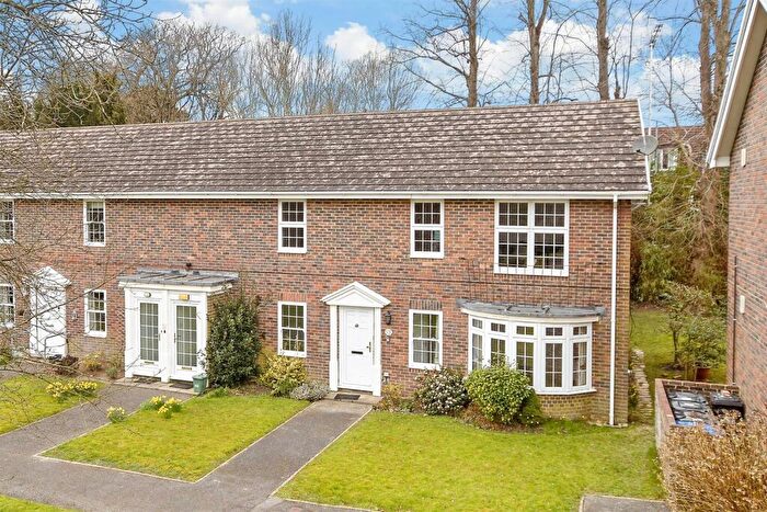 2 Bedroom Maisonette For Sale In Green Meadows, Lindfield, West Sussex, RH16