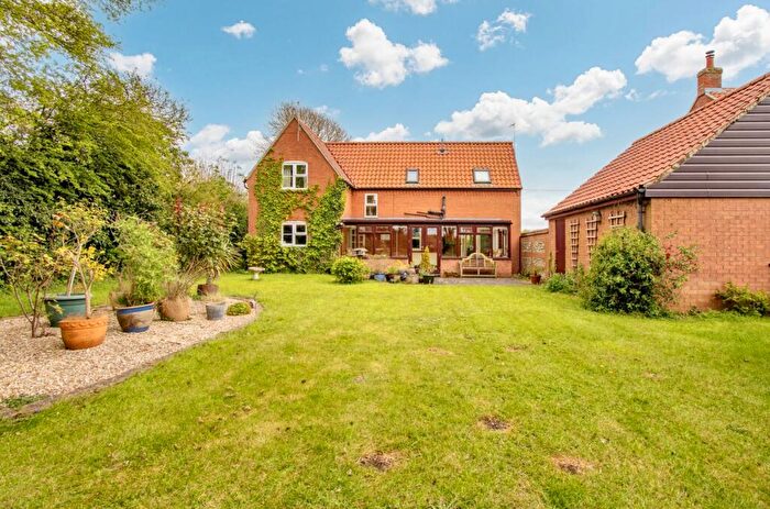 3 Bedroom Detached House For Sale In Chapel Lane, Beeston, King's Lynn, Norfolk, PE32